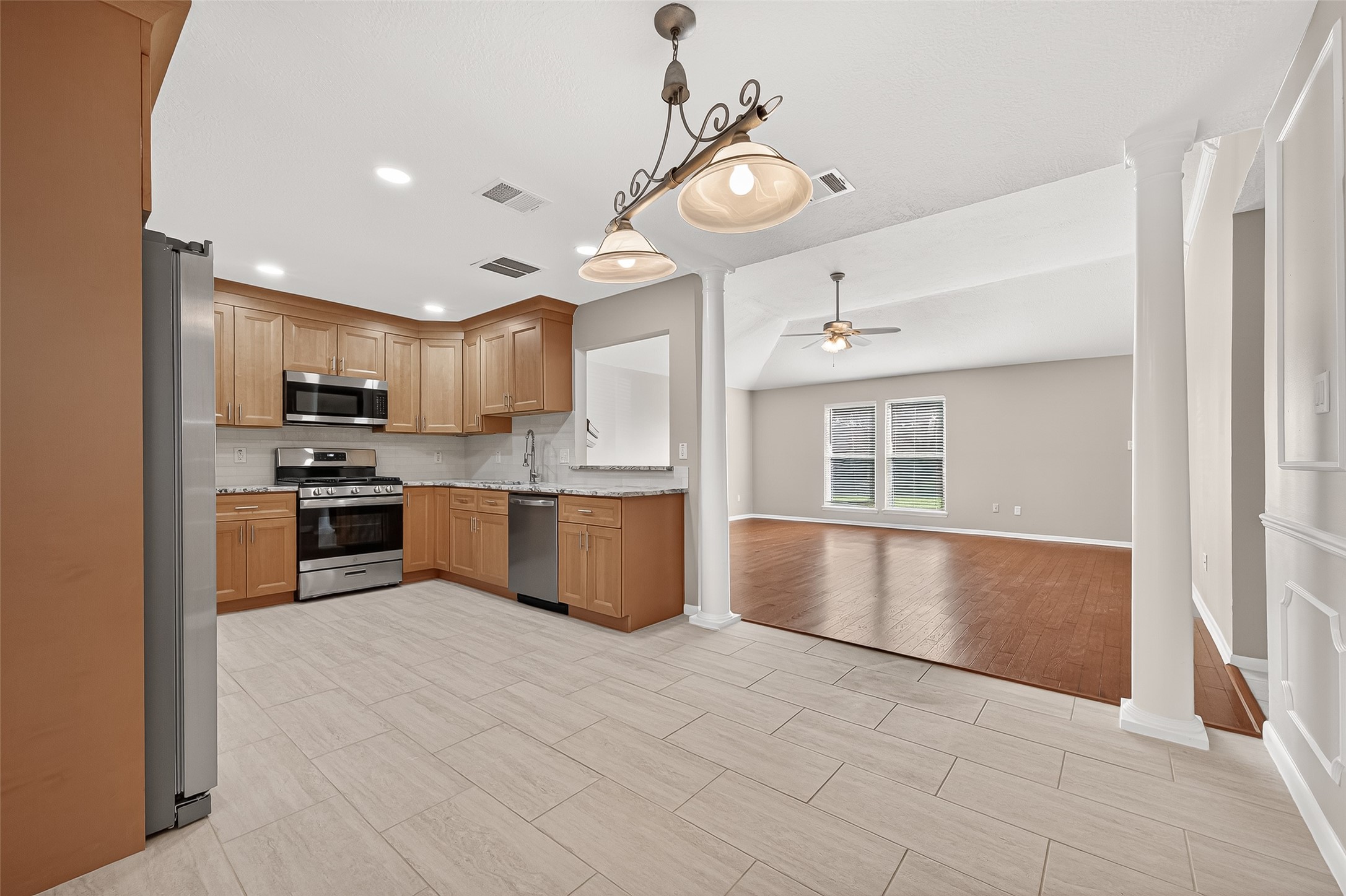 1010 Valley Ranch Drive Katy, TX 77450 - Photo 14 of 38