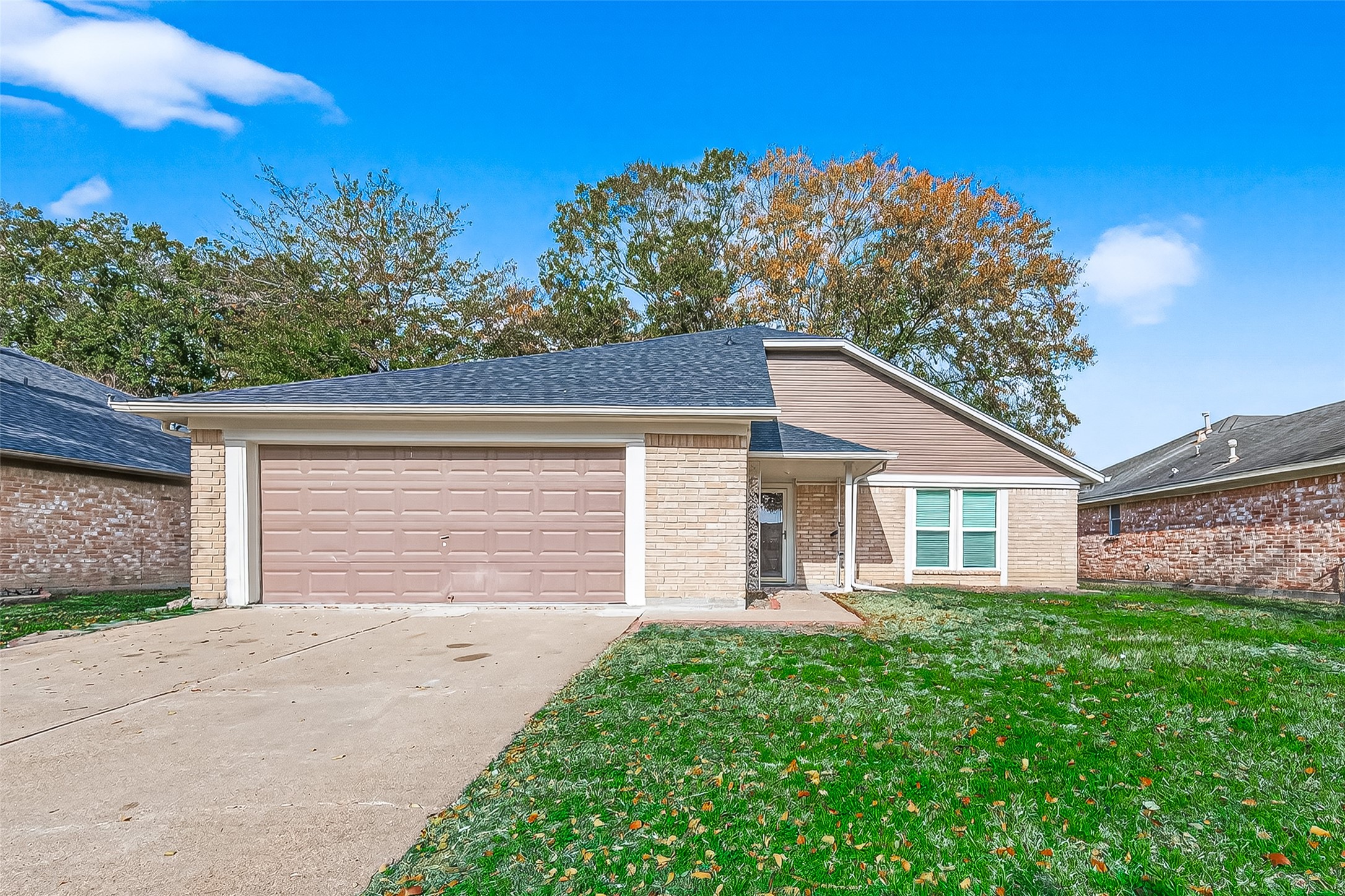 1010 Valley Ranch Drive Katy, TX 77450 - Photo 3 of 38