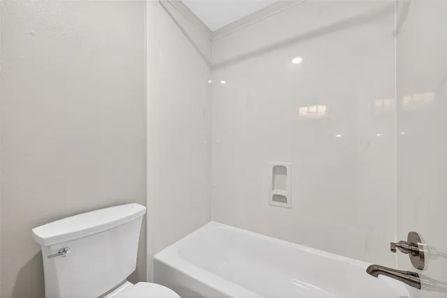 $2,100 | 1010 Valley Ranch Drive, Katy, TX 77450