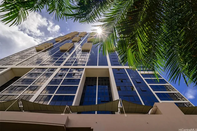 $695,000 | 600 Queen Street, Unit 607, Honolulu, HI 96813