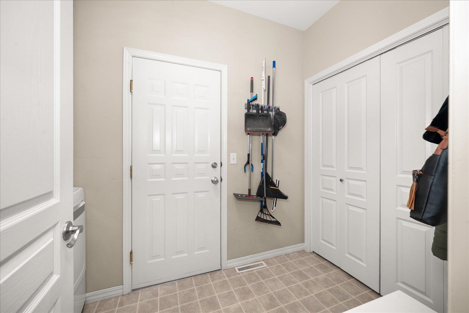 7203 South Moran View Street Spokane, WA 99224 - Photo 21 of 32