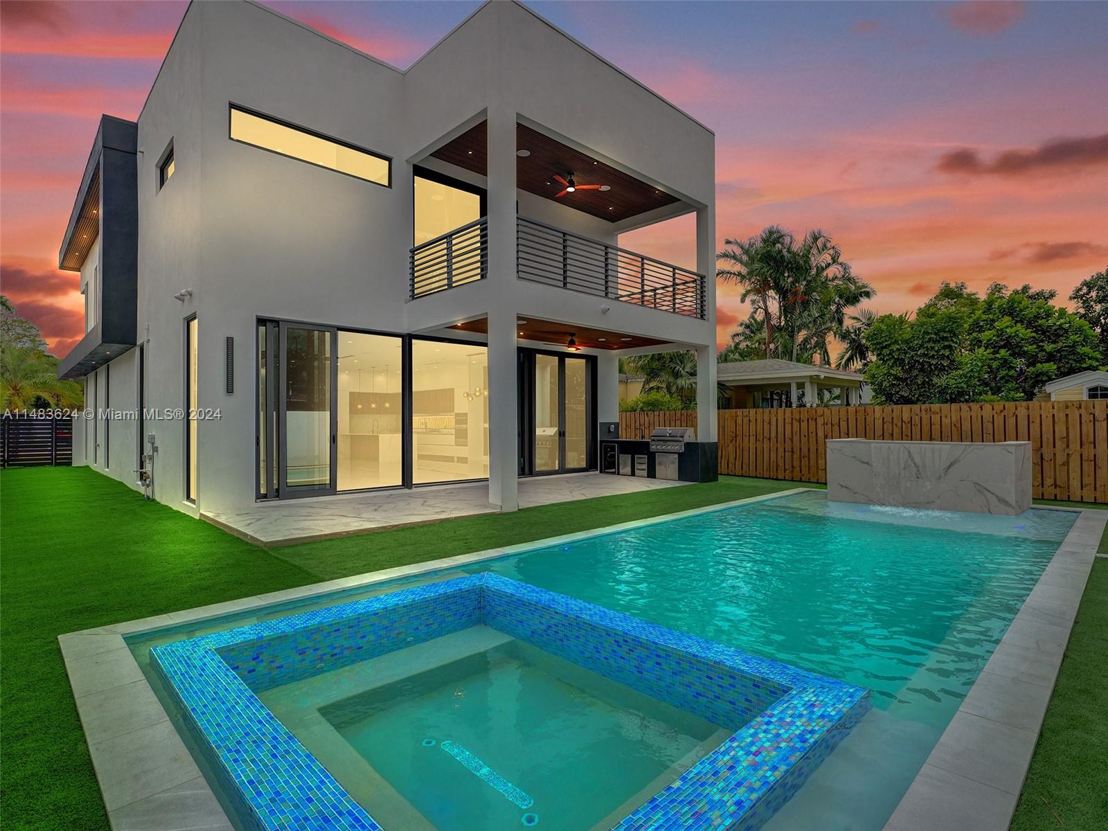 549 Northeast 11th Ave