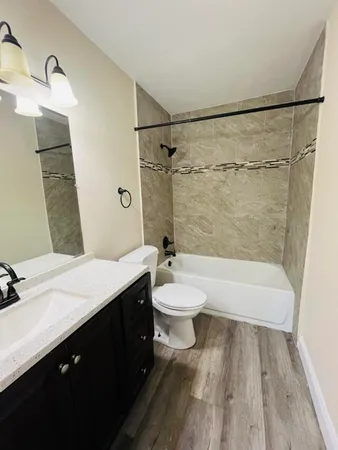 $1,900 | 4195 Sanders Drive, Unit 4197, Lake Worth, FL 33461