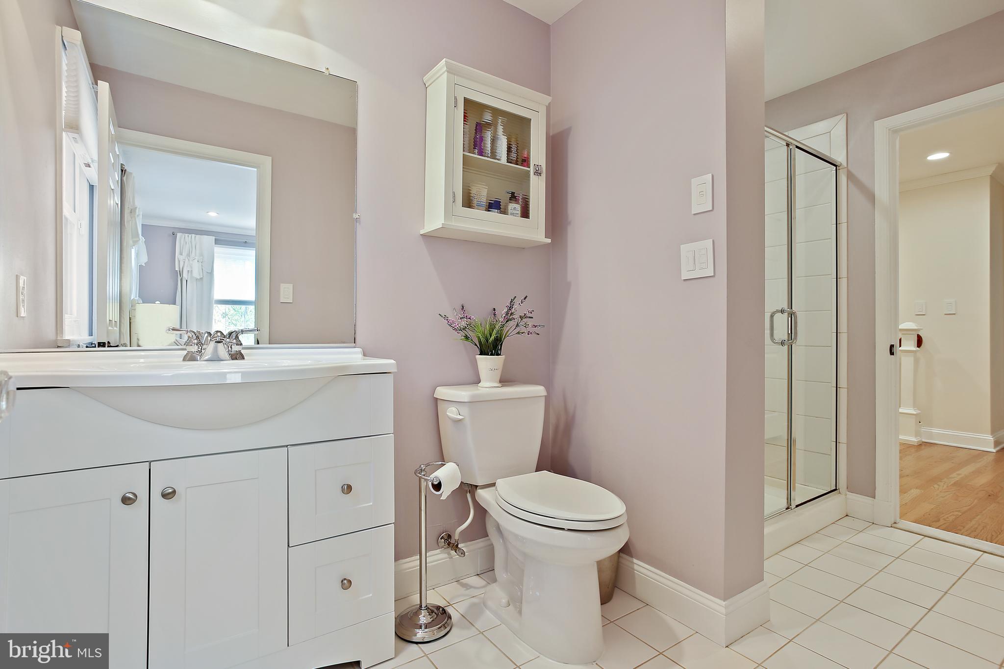 1816 Ruxton Road Baltimore, MD 21204 - Photo 39 of 92 Ensuite Bath