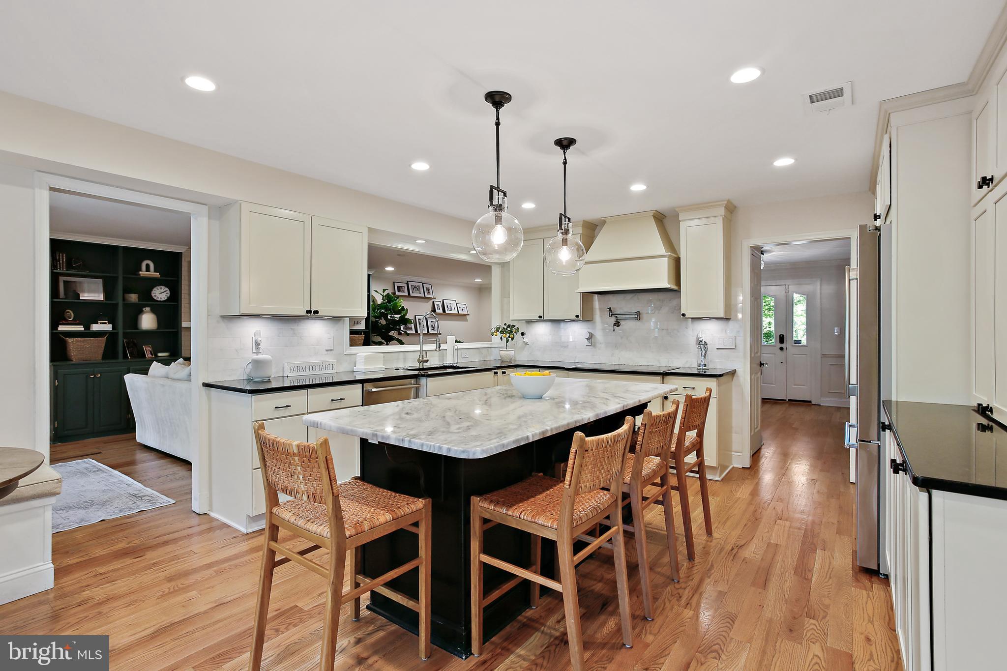 1816 Ruxton Road Baltimore, MD 21204 - Photo 5 of 92 Upgraded Kitchen