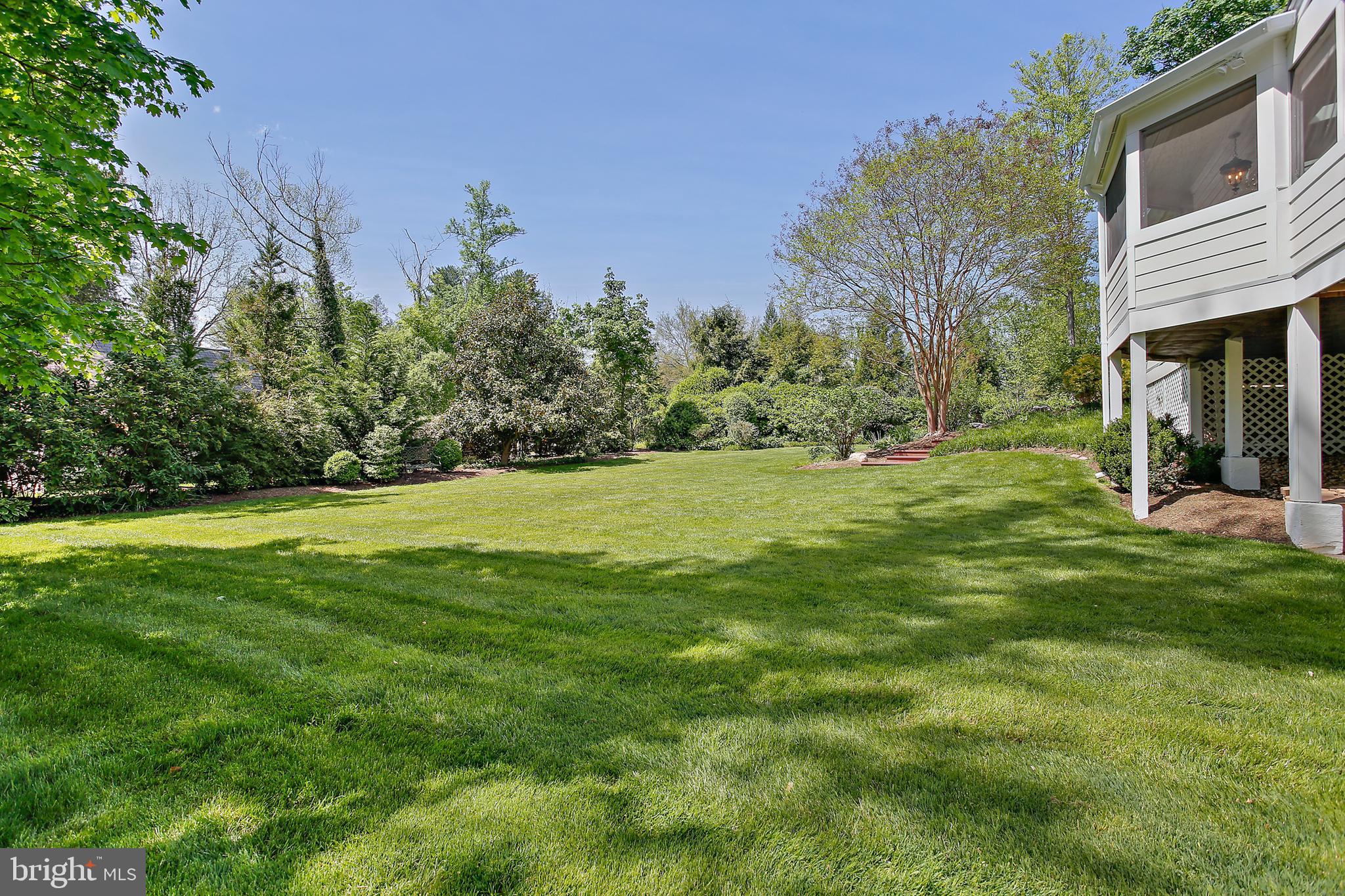1816 Ruxton Road Baltimore, MD 21204 - Photo 77 of 92 Large fenced in backyard