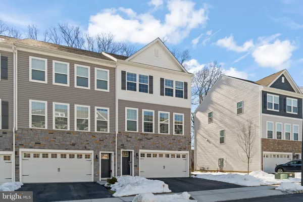 $3,800 | 14 Lilac Cir Mount, Mount Laurel, NJ 08054