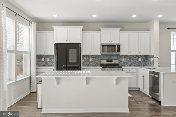 $3,800 | 14 Lilac Cir Mount, Mount Laurel, NJ 08054