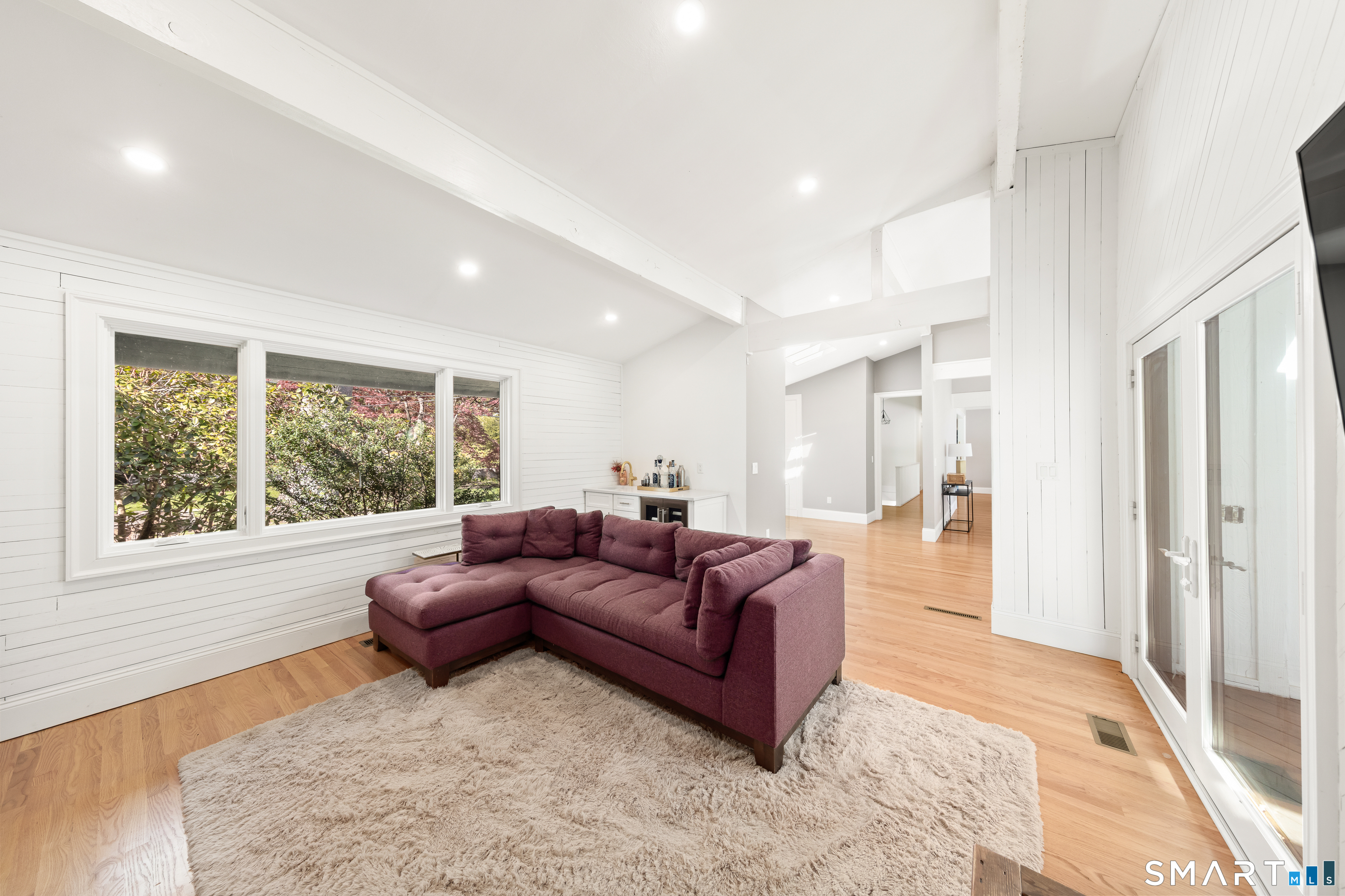 46 Breezy Hill Road Stamford, CT 06903 - Photo 20 of 40