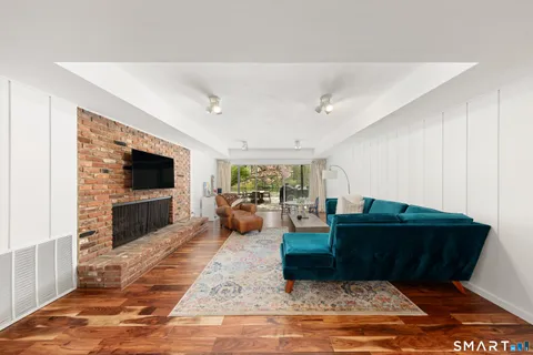 $1,195,000 | 46 Breezy Hill Road, Stamford, CT 06903
