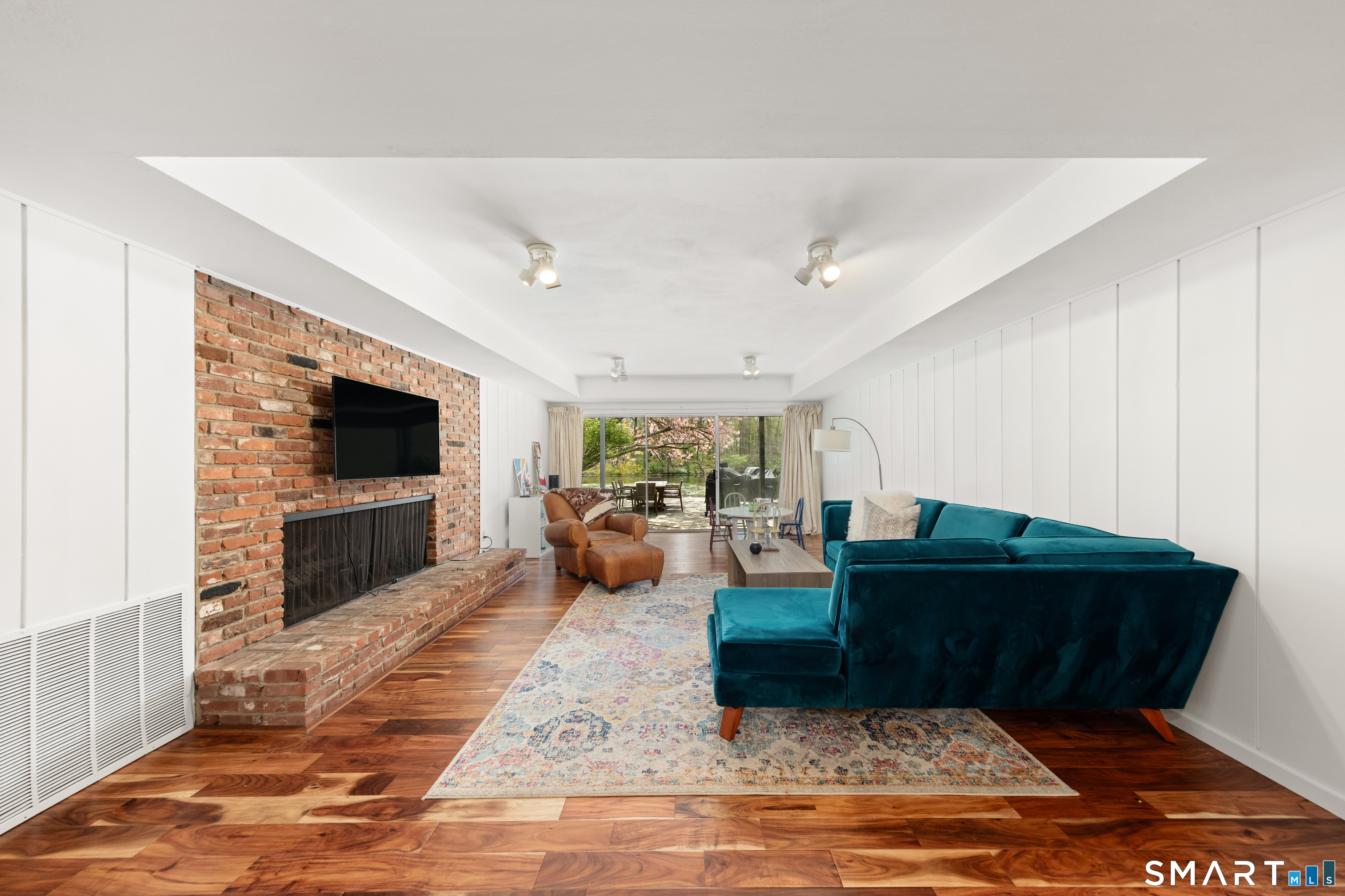 46 Breezy Hill Road Stamford, CT 06903 - Photo 30 of 40