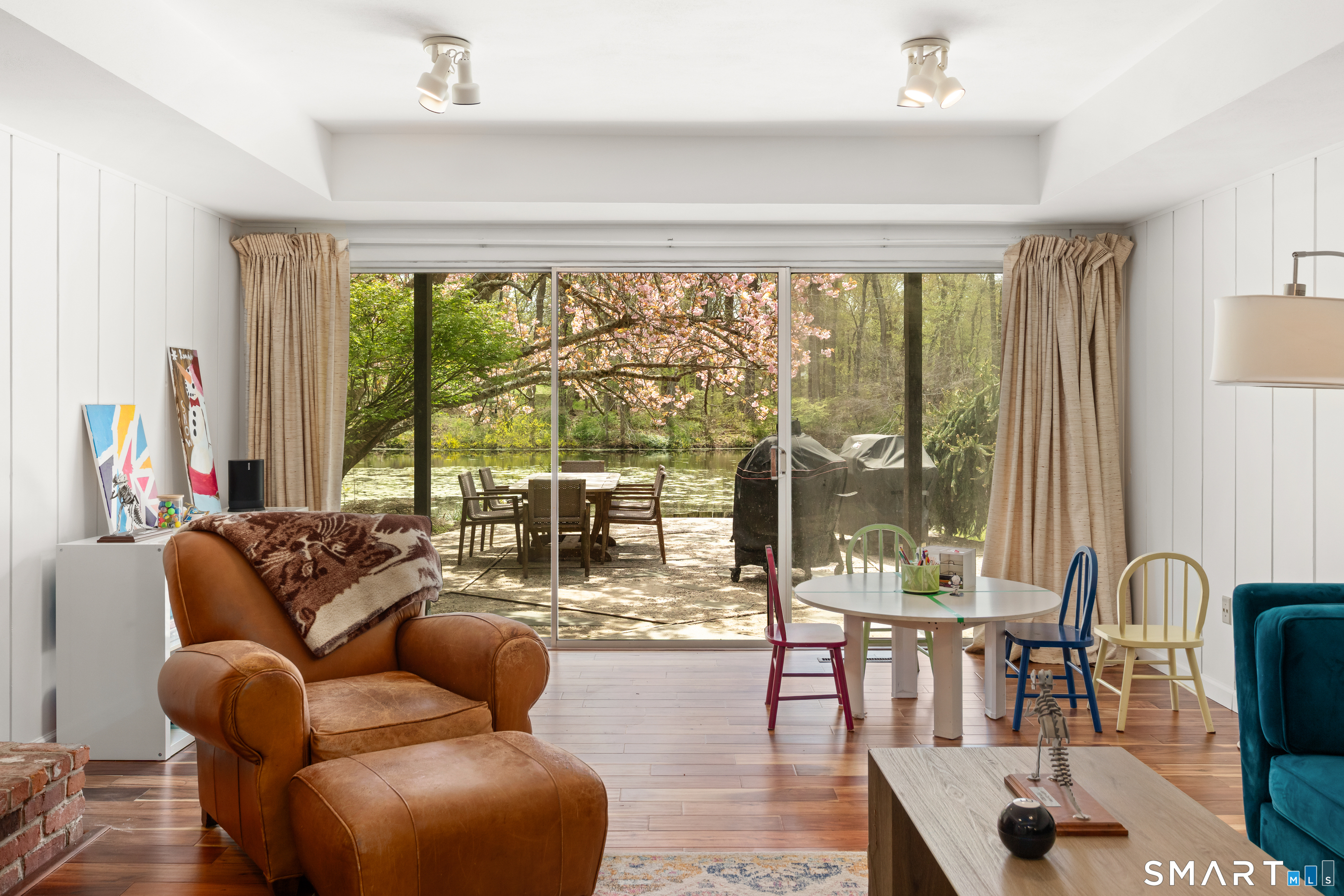 46 Breezy Hill Road Stamford, CT 06903 - Photo 32 of 40