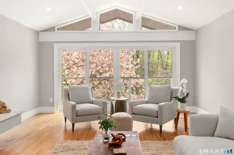 $1,195,000 | 46 Breezy Hill Road, Stamford, CT 06903