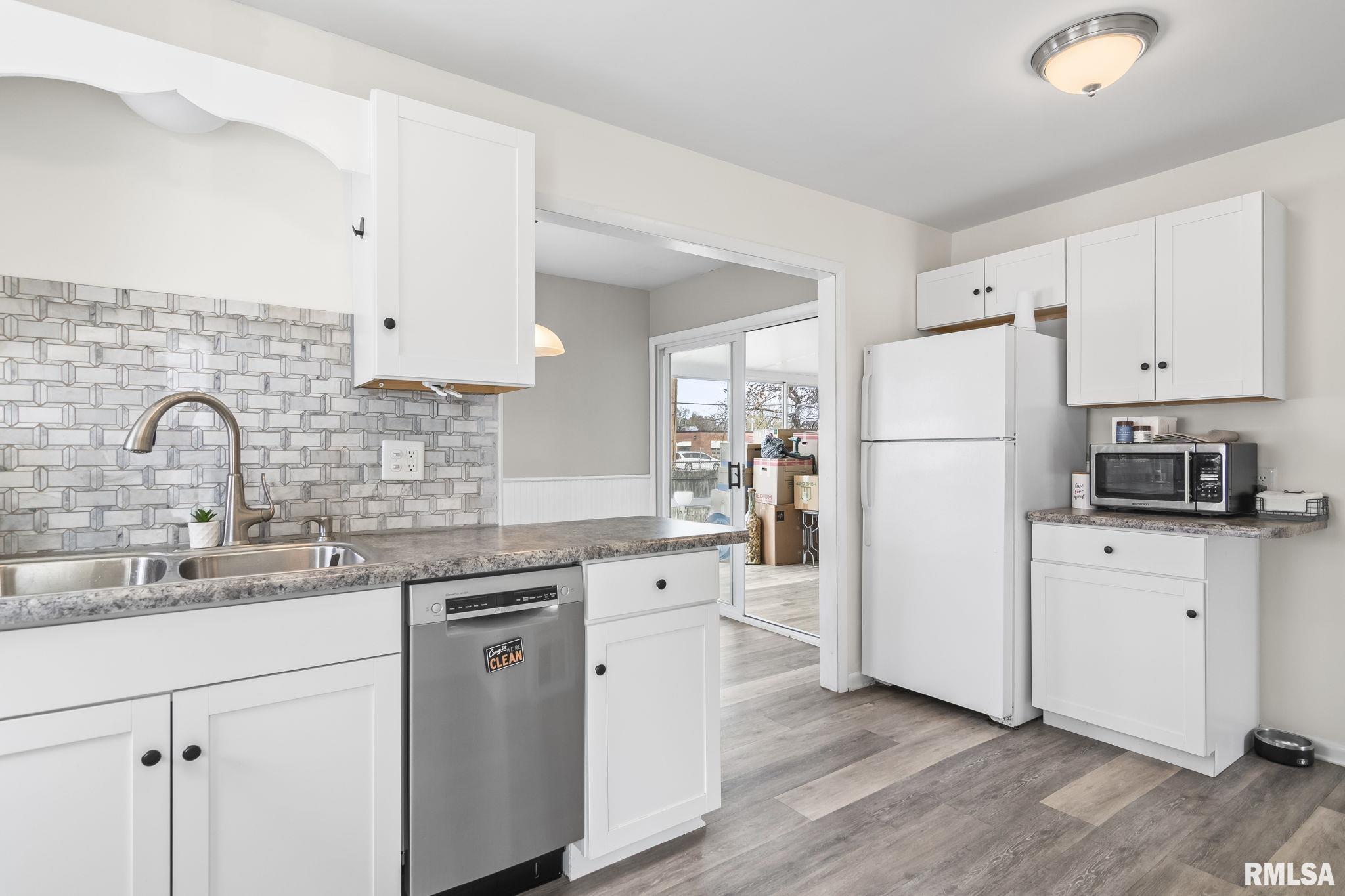 13 Ruth Court Springfield, IL 62704 - Photo 10 of 27