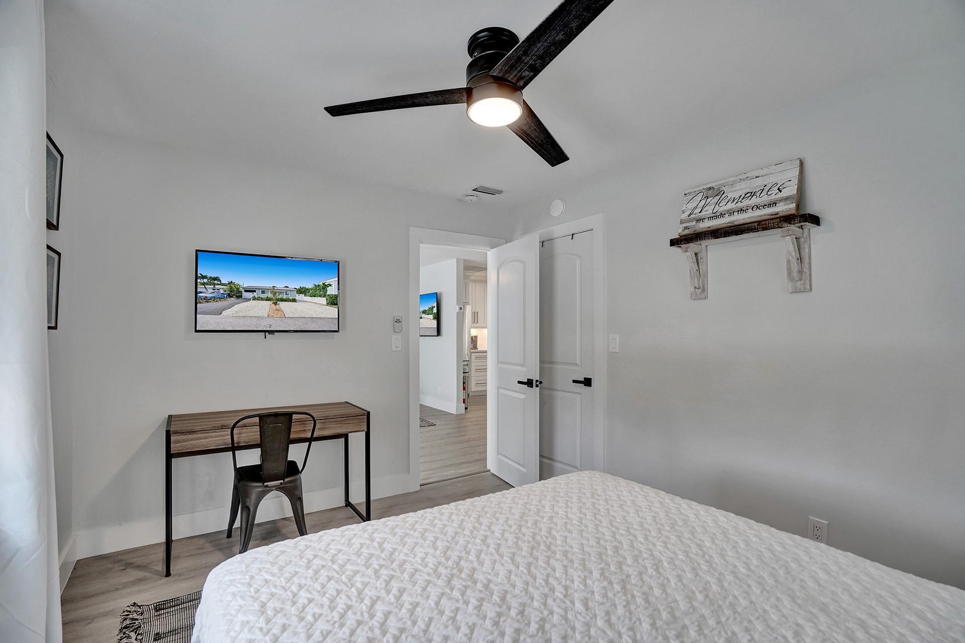 1969 Northeast 5th Street, Unit 12 Deerfield Beach, FL 33441 - Photo 26 of 92 DSC06725