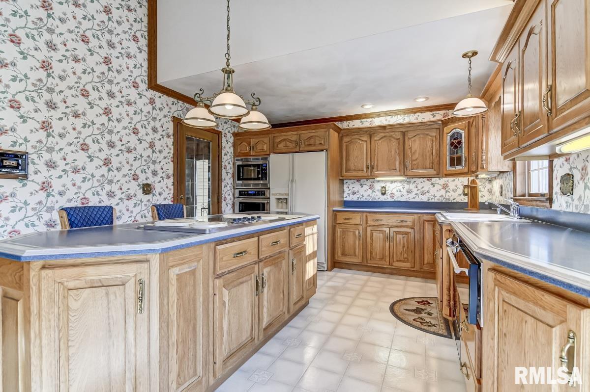 30 Chimney View Lane, Unit 30 Springfield, IL 62707 - Photo 14 of 48 Gallery Image 14