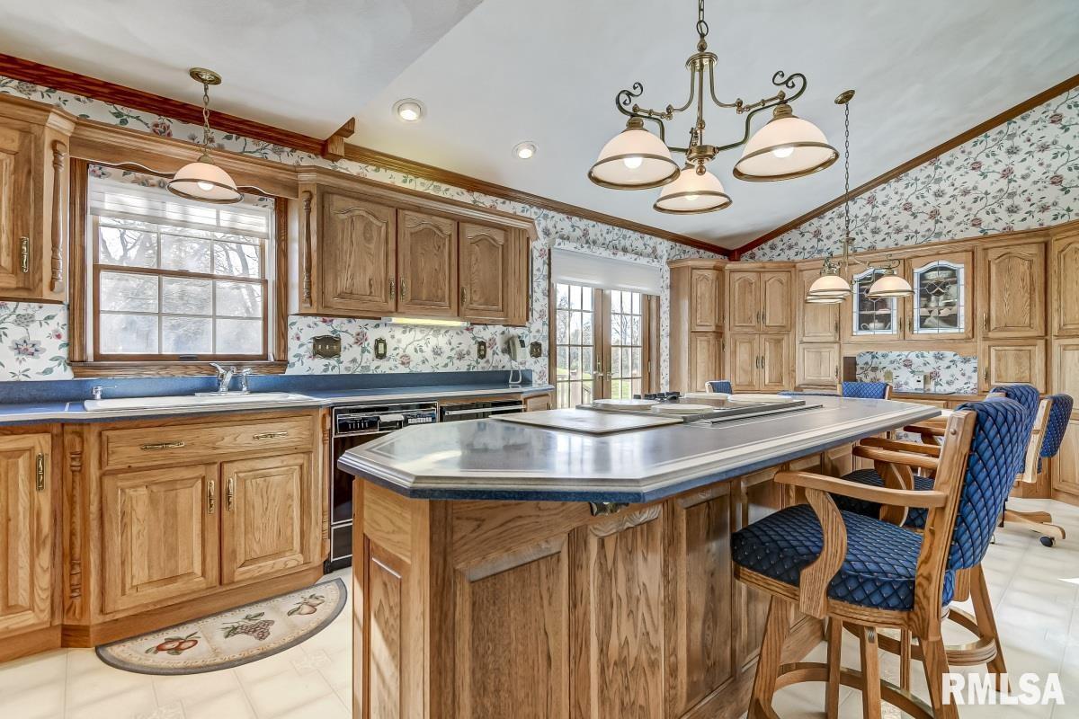 30 Chimney View Lane, Unit 30 Springfield, IL 62707 - Photo 16 of 48 Gallery Image 16