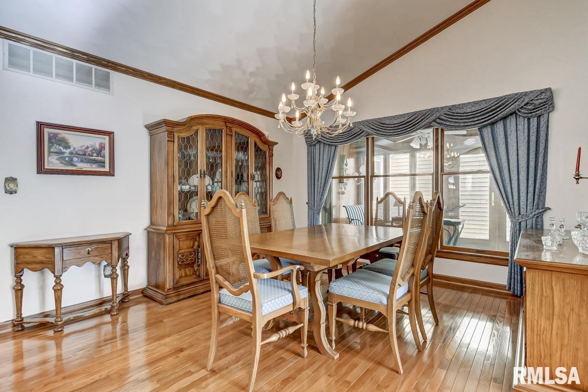 30 Chimney View Lane, Unit 30 Springfield, IL 62707 - Photo 10 of 48 Gallery Image 10