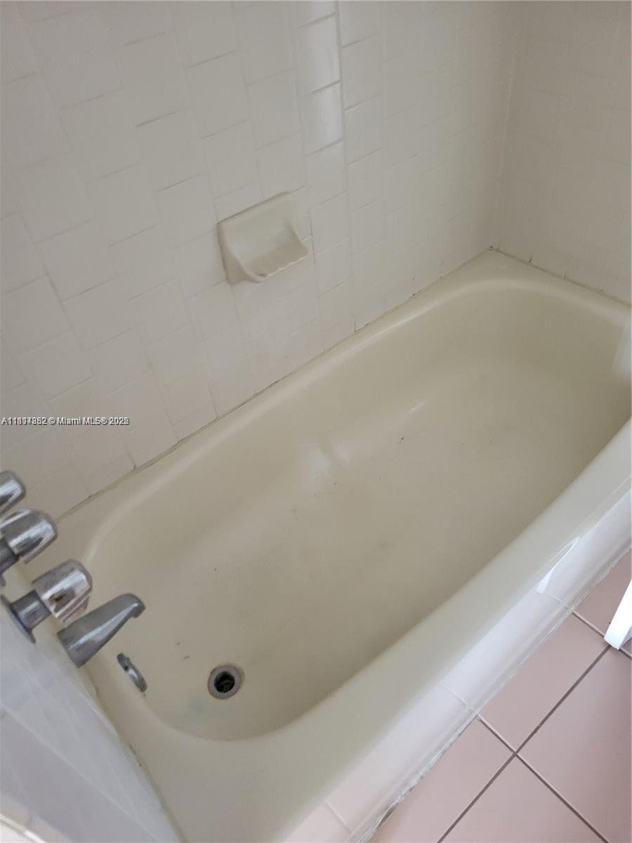 2680 West 76th Street, Unit 204 Hialeah, FL 33016 - Photo 15 of 15