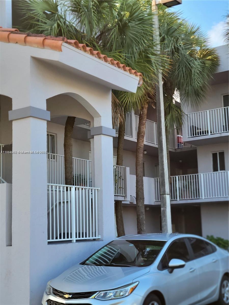 2680 West 76th Street, Unit 204 Hialeah, FL 33016 - Photo 3 of 15