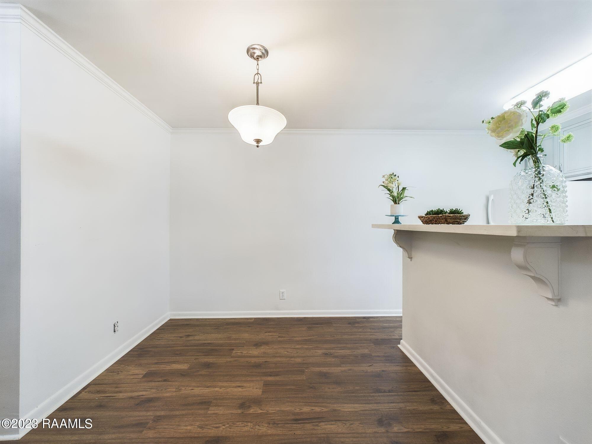220 Doucet Road, Unit 214B Lafayette, LA 70503 - Photo 6 of 15 CAM01614G0-PR0020-STILL006