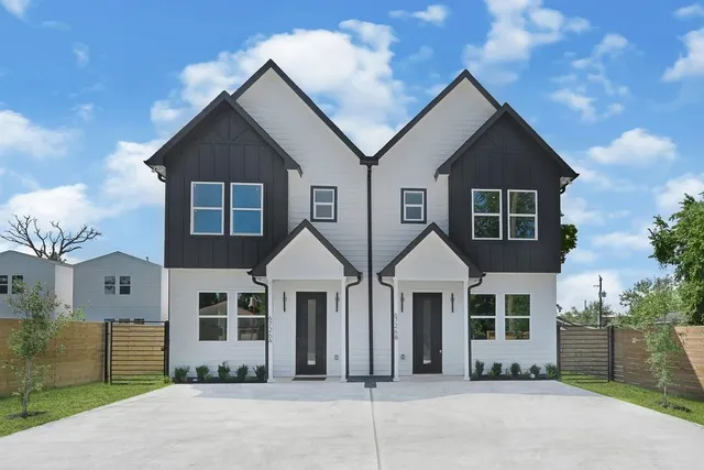 $2,300 | 6726 Dumble Street, Unit A, Houston, TX 77021