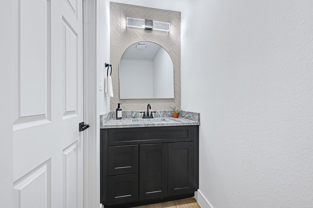 6726 Dumble Street, Unit A Houston, TX 77021 - Photo 16 of 29