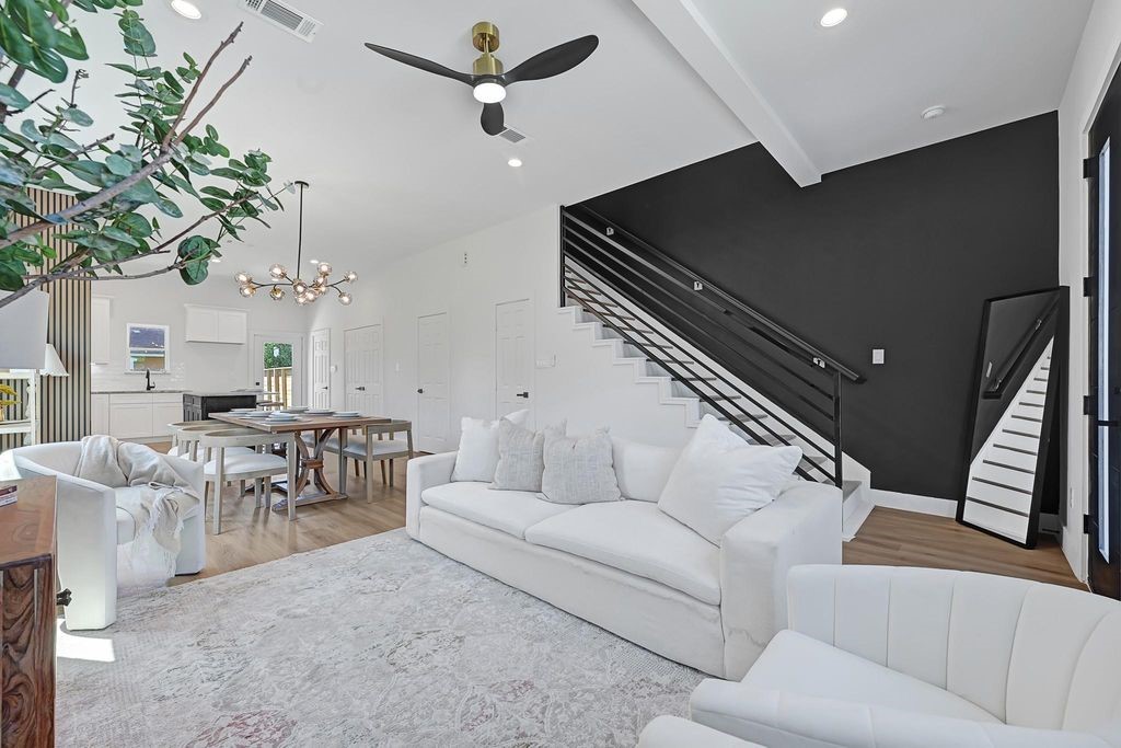 6726 Dumble Street, Unit A Houston, TX 77021 - Photo 9 of 29