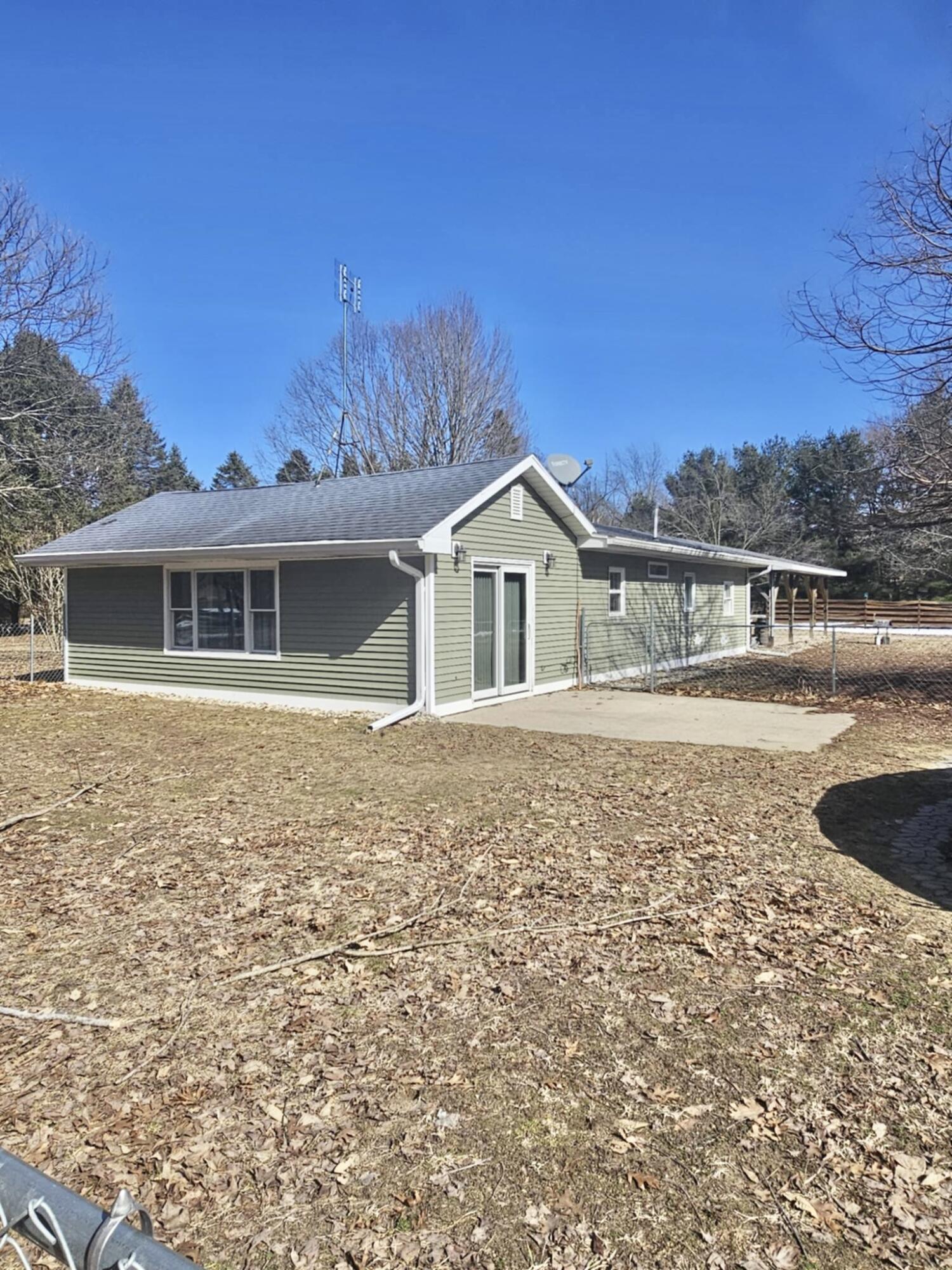 3060 Snyder Road Benton Harbor, MI 49022 - Photo 34 of 53 att.WsijId0BWi_gyV2HFUZTdITi5-fIfbFjoRVz