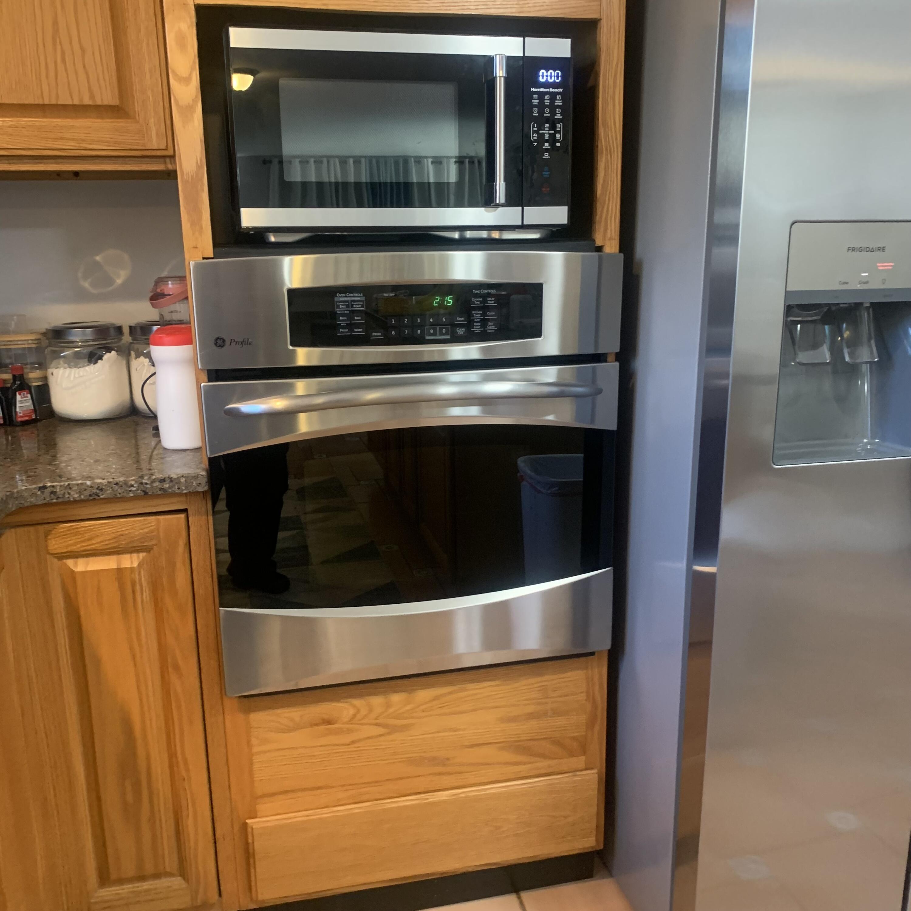 3060 Snyder Road Benton Harbor, MI 49022 - Photo 9 of 53 IMG_8759