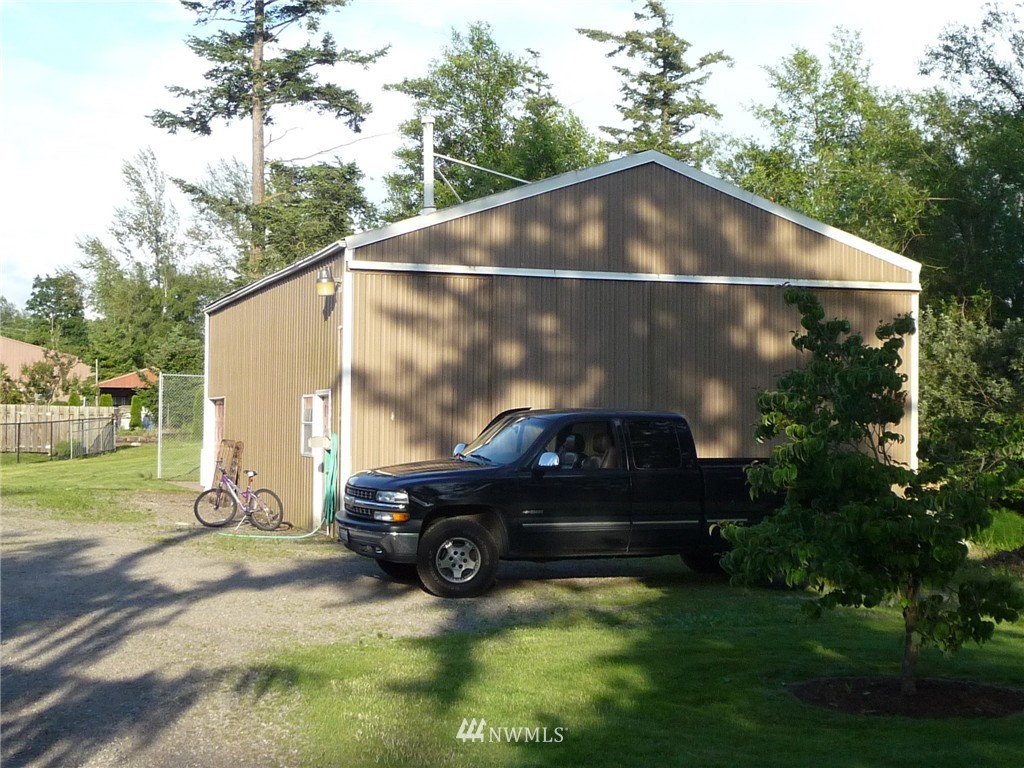 3968 Bancroft Road Bellingham, WA 98225 - Photo 4 of 12 Gallery Image 4