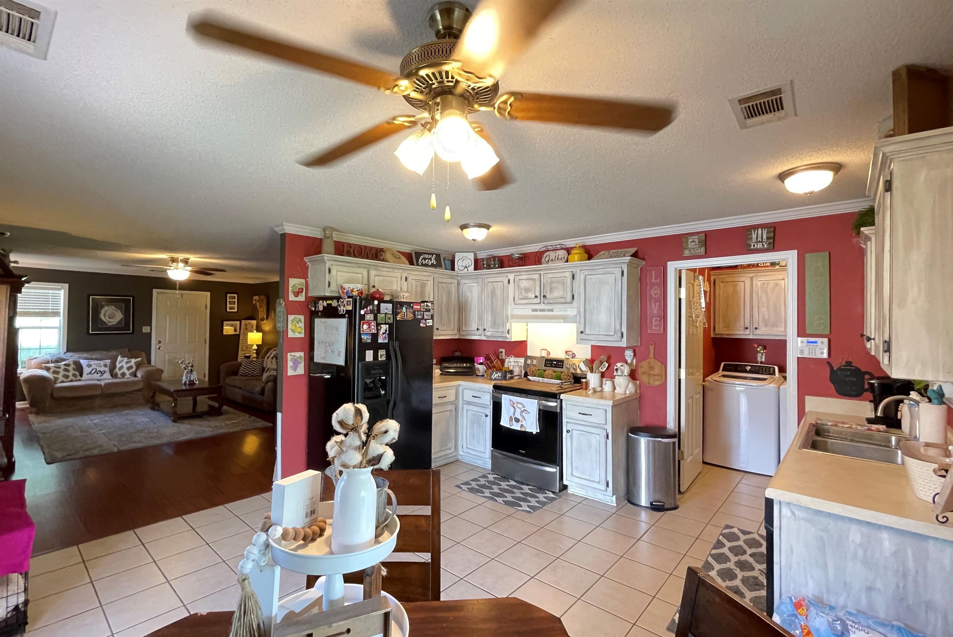 201 Holly Grove Road Covington, TN 38019 - Photo 7 of 24 Gallery Image 7