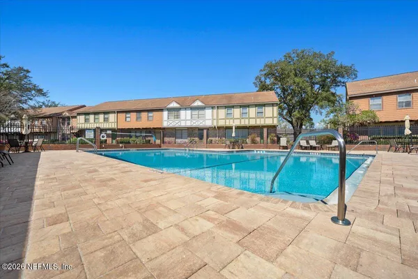 $2,000 | 8140 Sutton Place North, Jacksonville, FL 32217