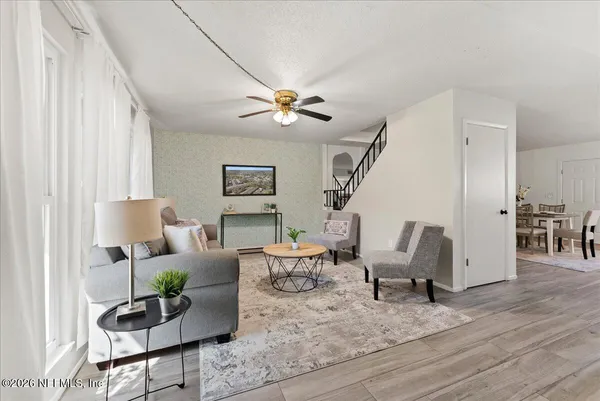 $2,000 | 8140 Sutton Place North, Jacksonville, FL 32217