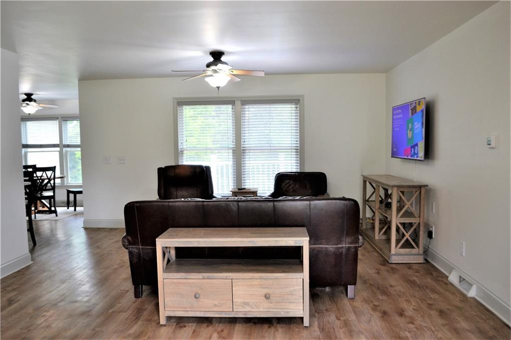 208 Howard Road Sewickley, PA 15143 - Photo 2 of 22