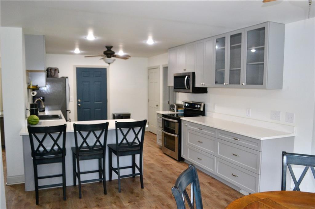 208 Howard Road Sewickley, PA 15143 - Photo 6 of 22