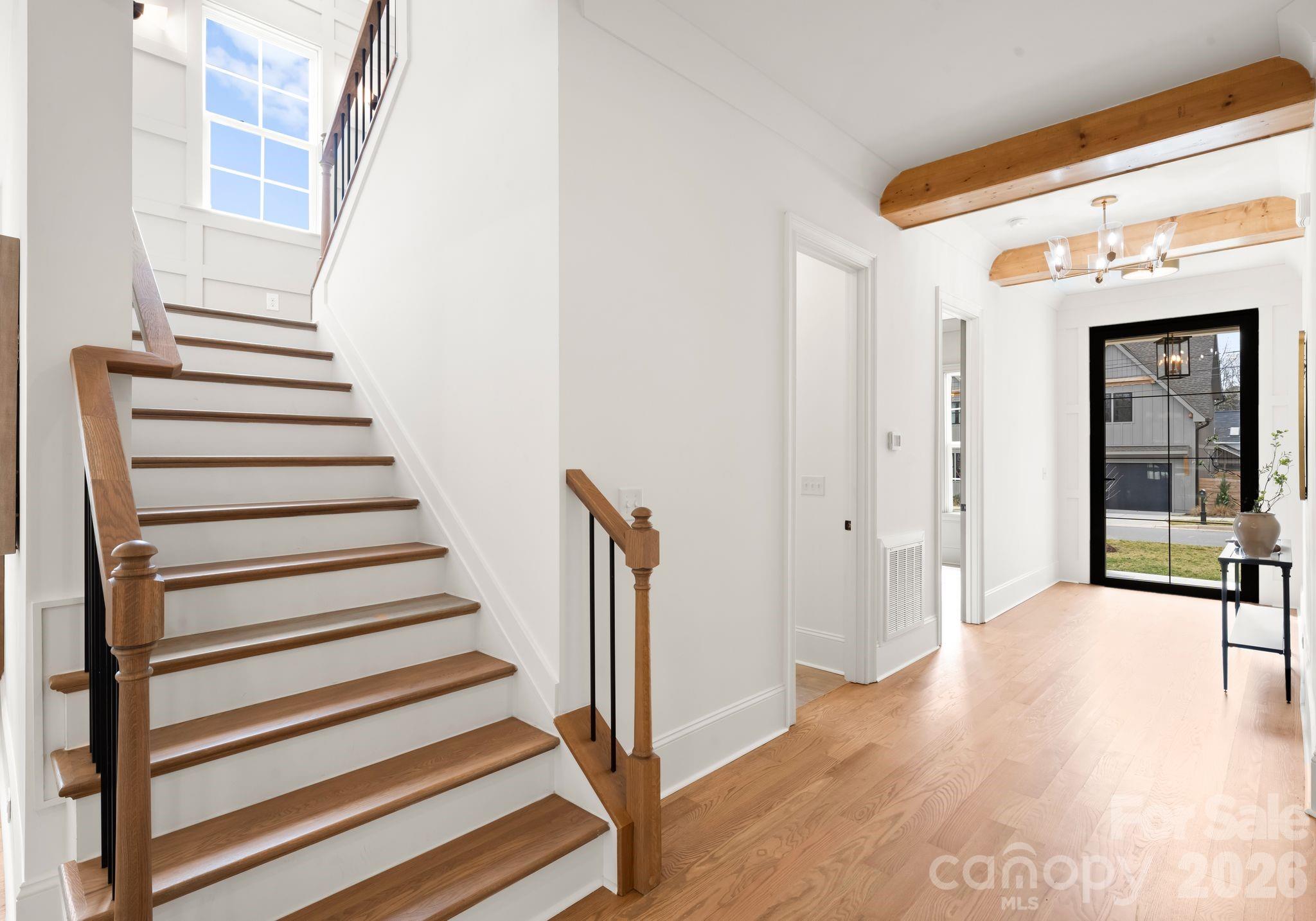 4349 Castleton Road Charlotte, NC 28211 - Photo 4 of 48