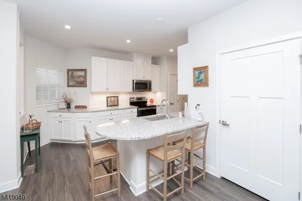 $580,000 | 35 Sparrowhawk Street, Washington, NJ 07882