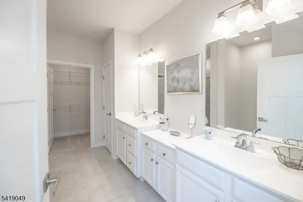 $580,000 | 35 Sparrowhawk Street, Washington, NJ 07882