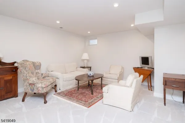 $580,000 | 35 Sparrowhawk Street, Washington, NJ 07882