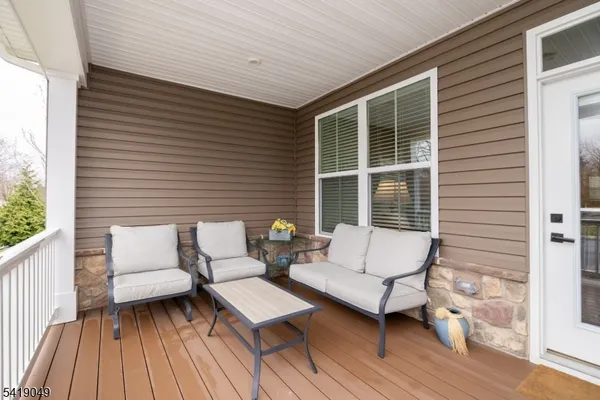 $580,000 | 35 Sparrowhawk Street, Washington, NJ 07882