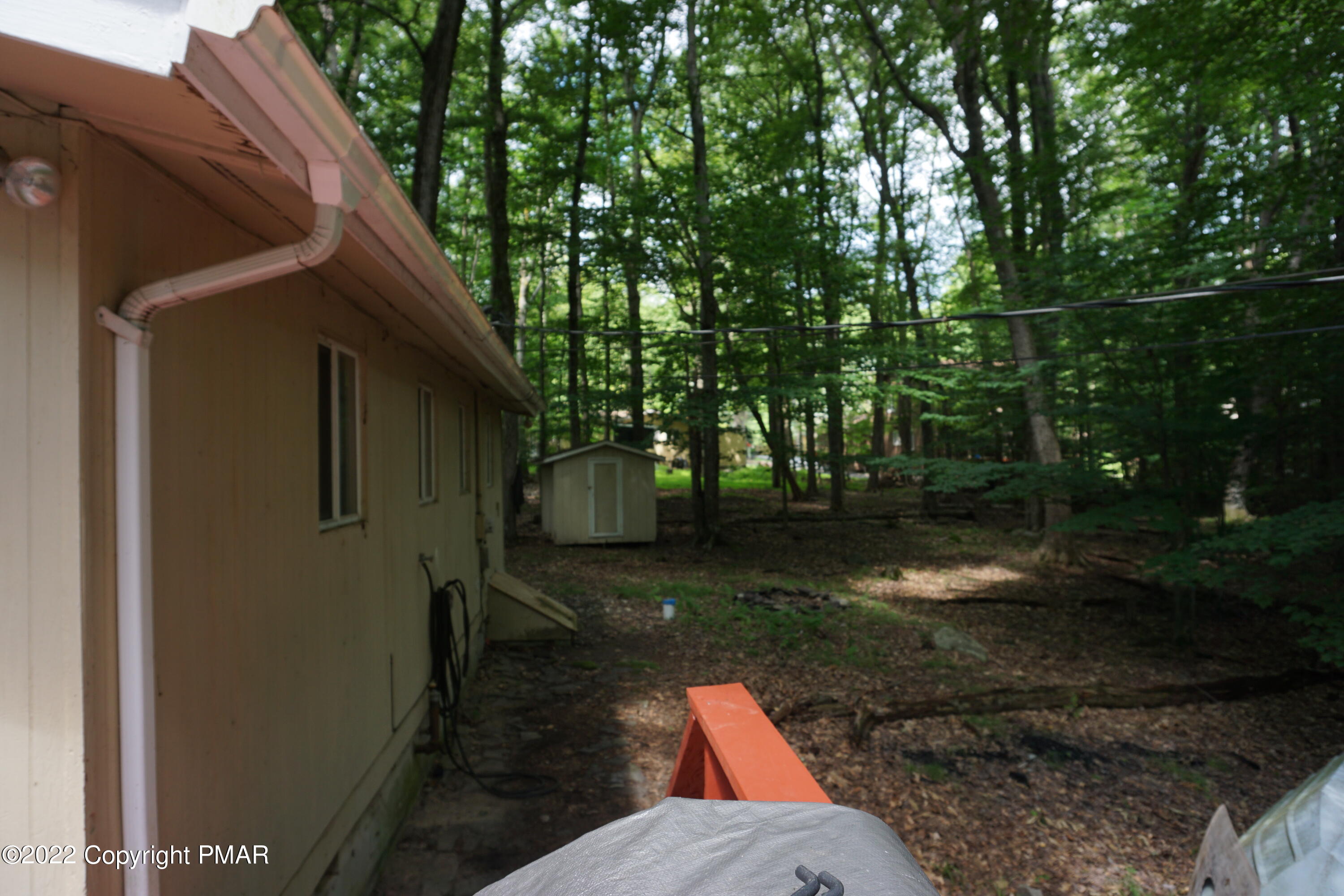 197 Selig Road Pocono Lake, PA 18347 - Photo 21 of 31 DSC02572