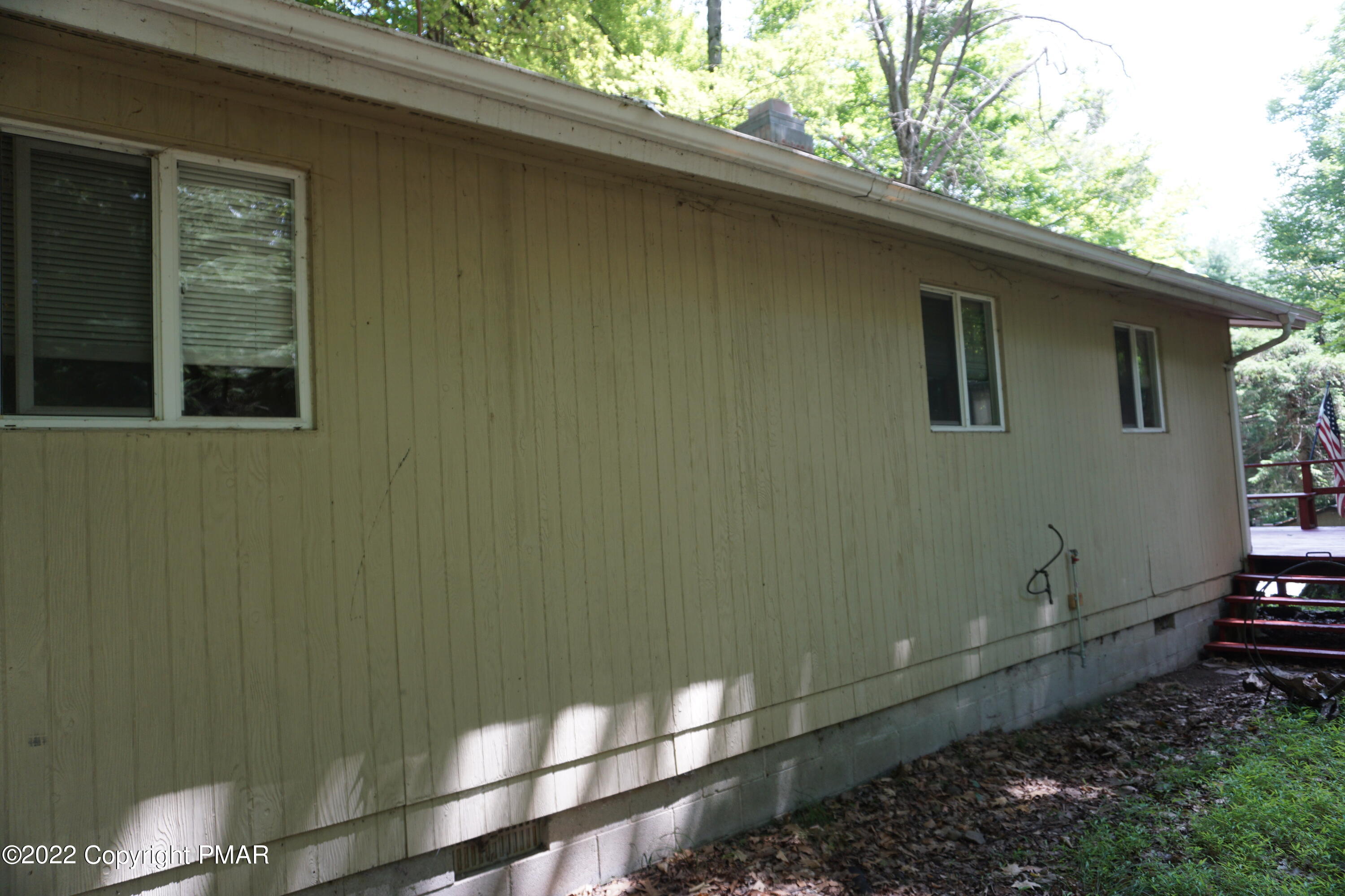 197 Selig Road Pocono Lake, PA 18347 - Photo 27 of 31 DSC02579
