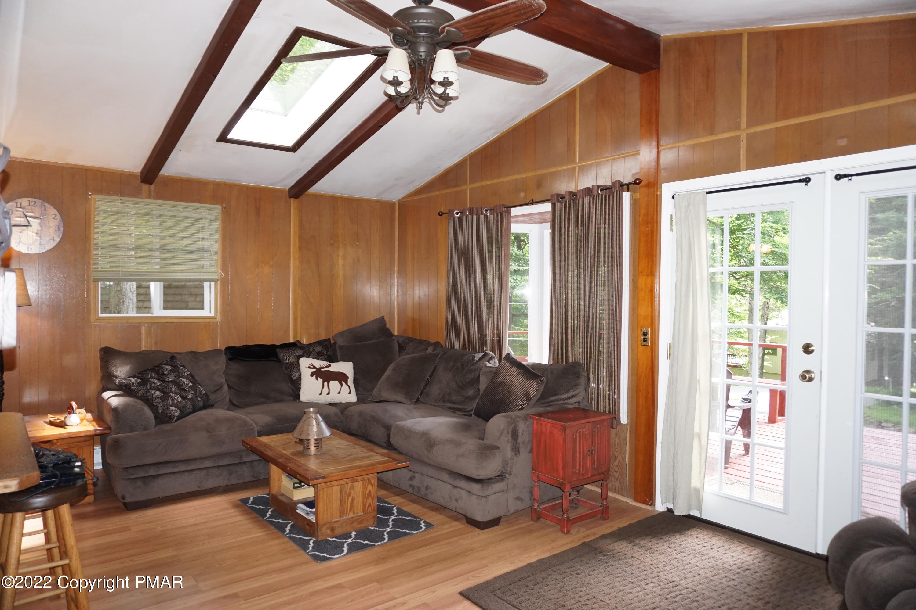 197 Selig Road Pocono Lake, PA 18347 - Photo 7 of 31 DSC02558