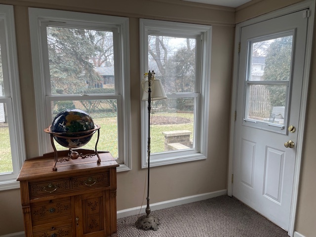 1505 West Acres Road Joliet, IL 60435 - Photo 20 of 42 a view of a window near a livingroom