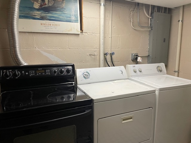 1505 West Acres Road Joliet, IL 60435 - Photo 37 of 42 a utility room with dryer and washer