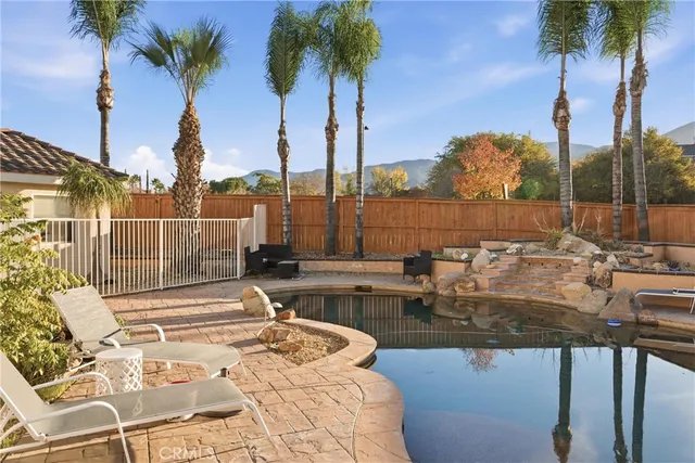 $1,050,000 | 22385 Hayworth Court, Corona, CA 92883