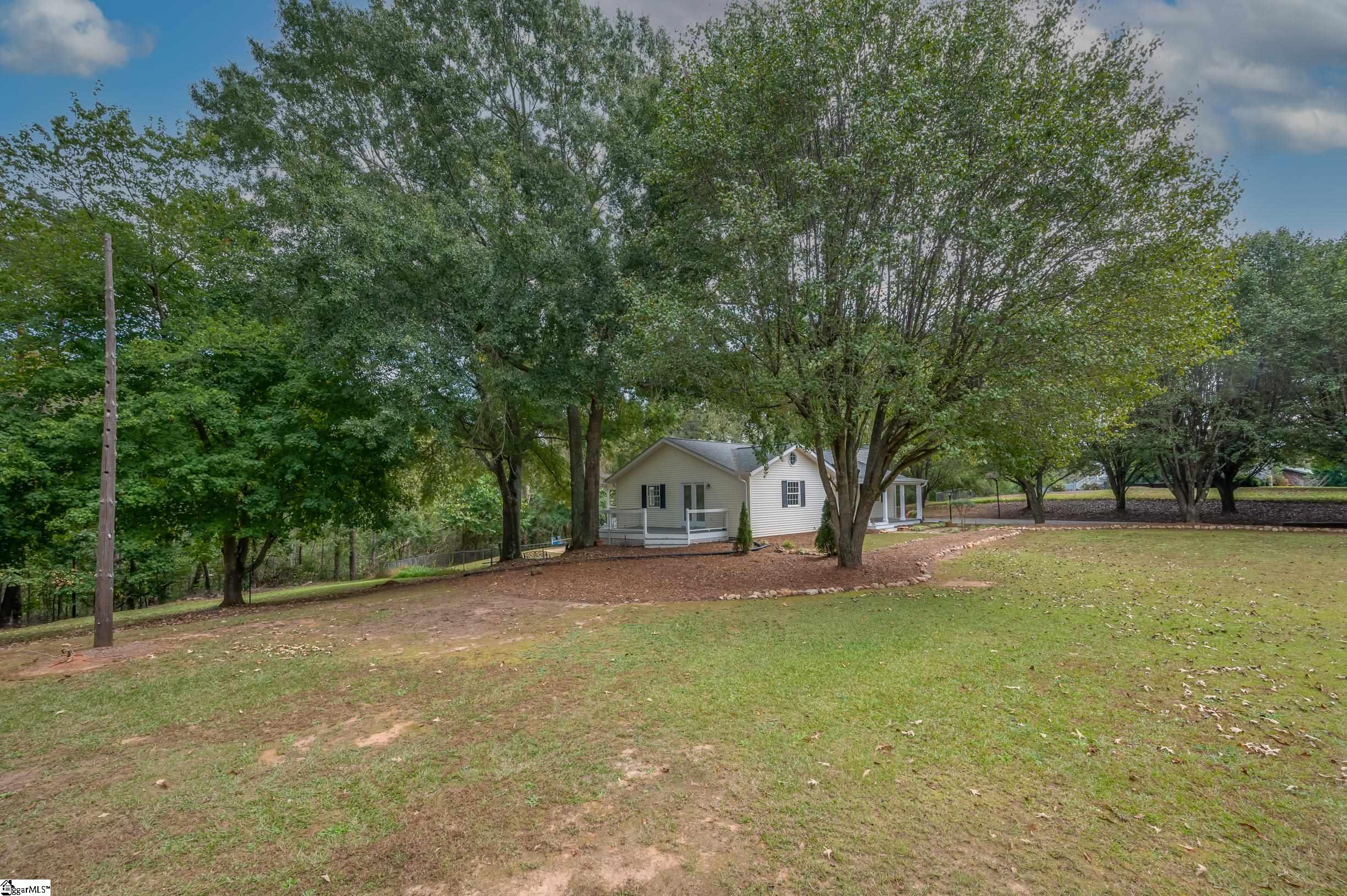 2495 South Blackstock Road Landrum, SC 29356 - Photo 15 of 36 Gallery Image 15