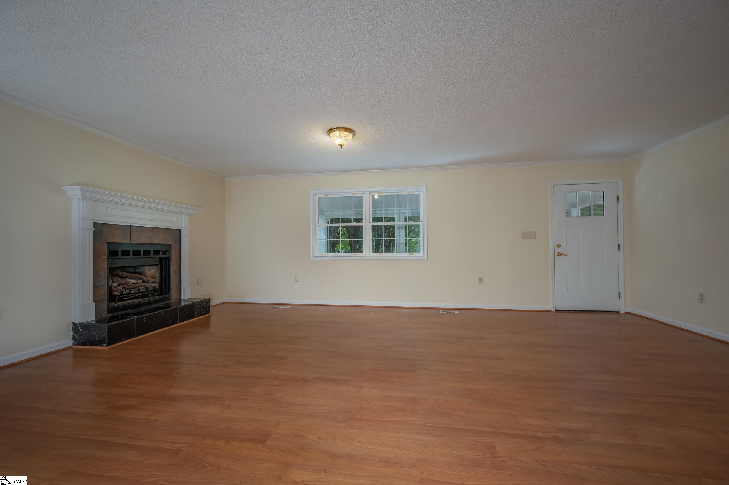 2495 South Blackstock Road Landrum, SC 29356 - Photo 19 of 36 Gallery Image 19