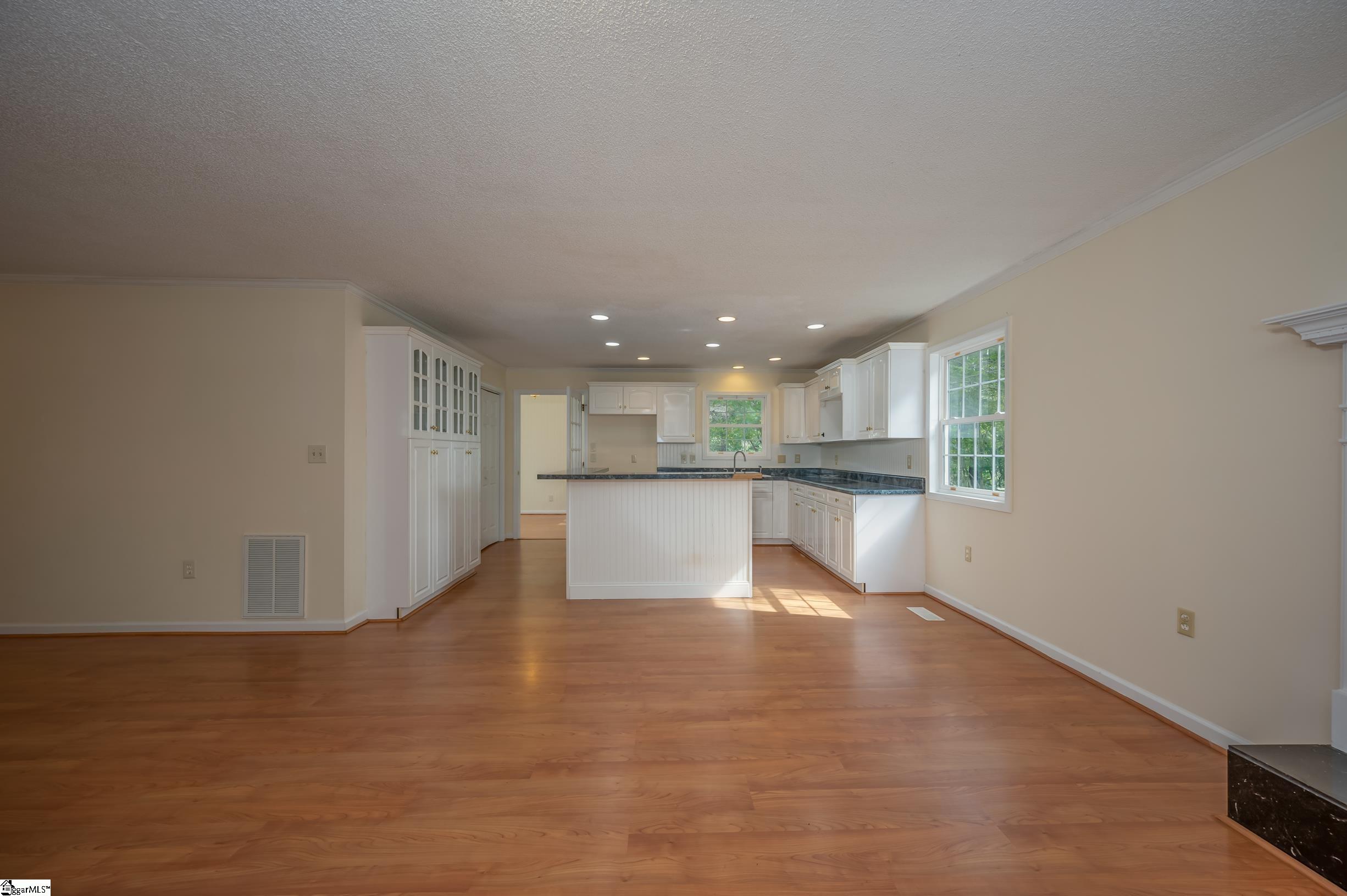2495 South Blackstock Road Landrum, SC 29356 - Photo 20 of 36 Gallery Image 20